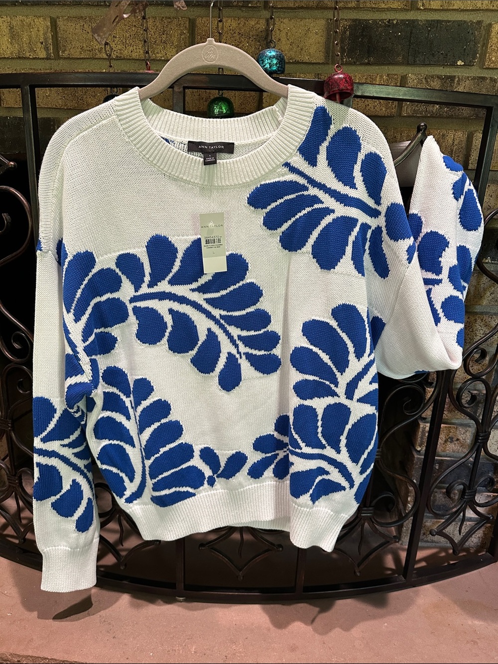 Ann Taylor Crewneck Sweater NWT SIZE L